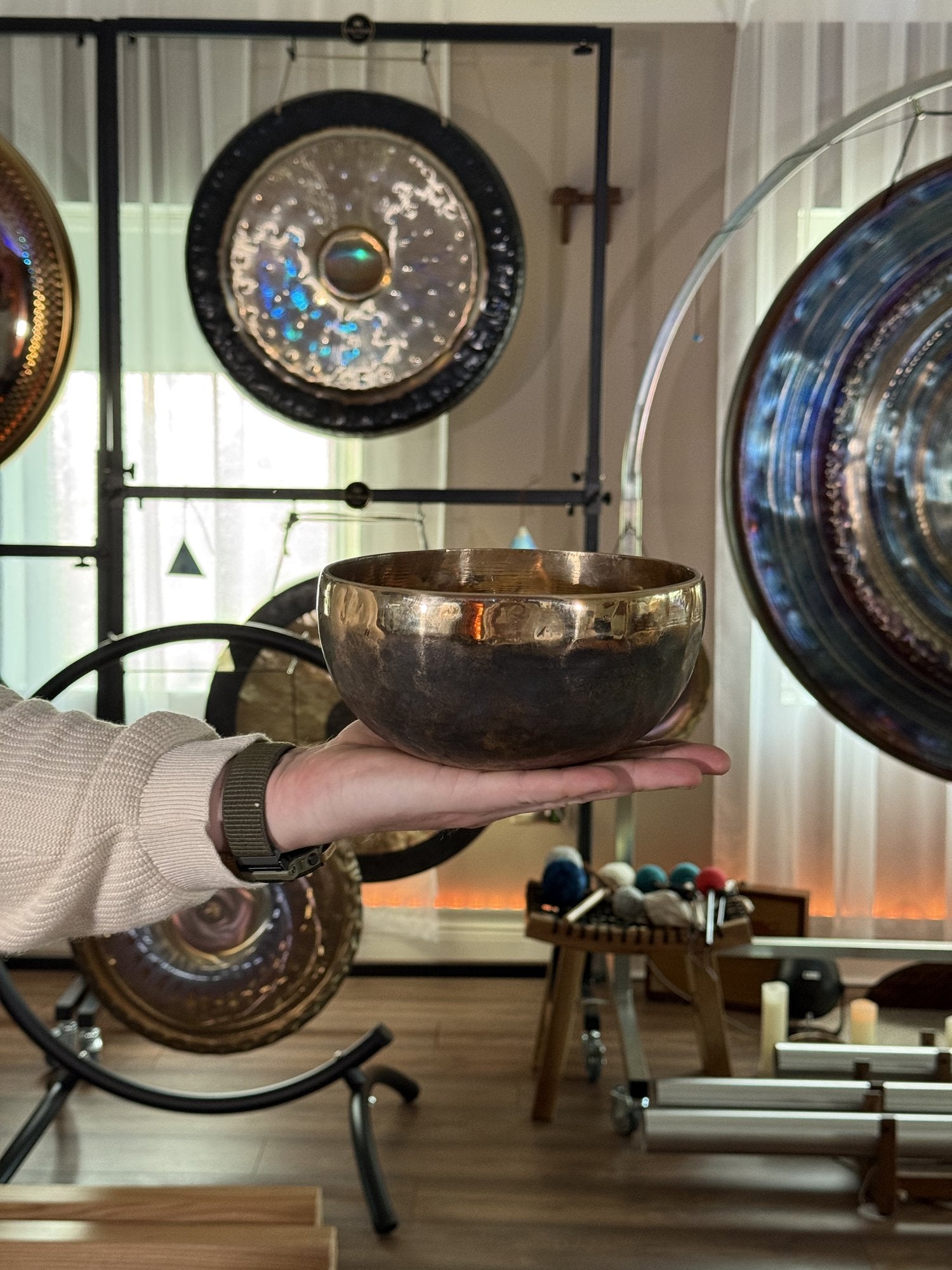 Devani Tibetan bowl