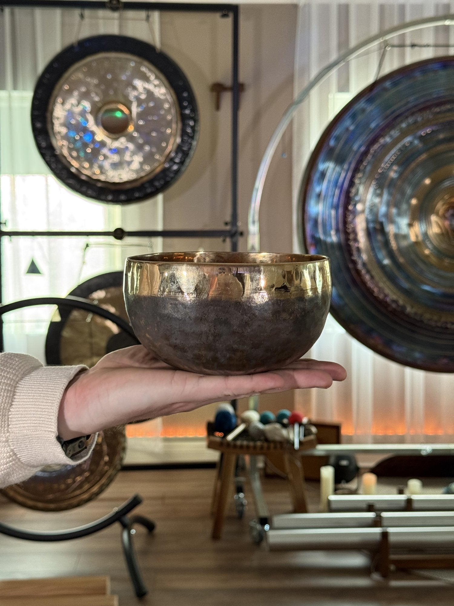 Devani Tibetan bowl