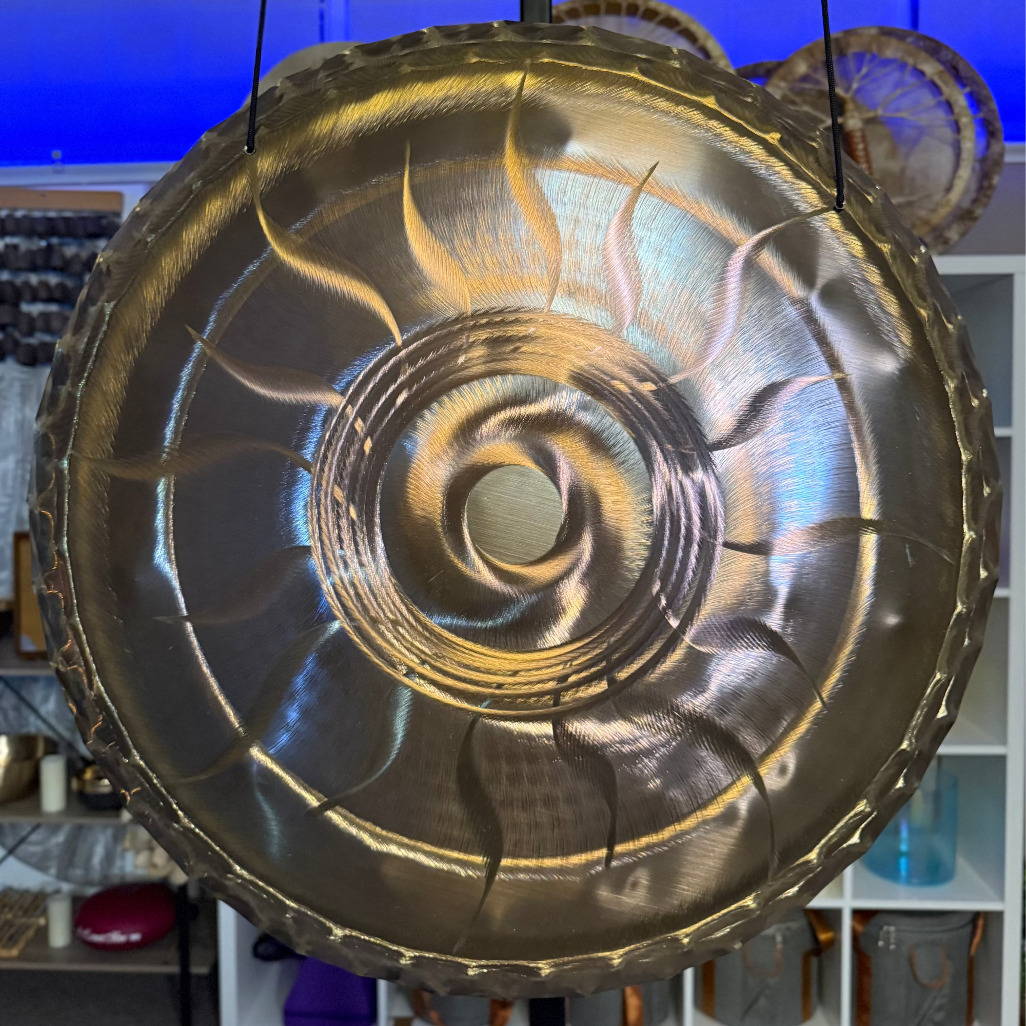 Grotta Sonora – 24”/60cm Nickel Silver Gong (Sun)