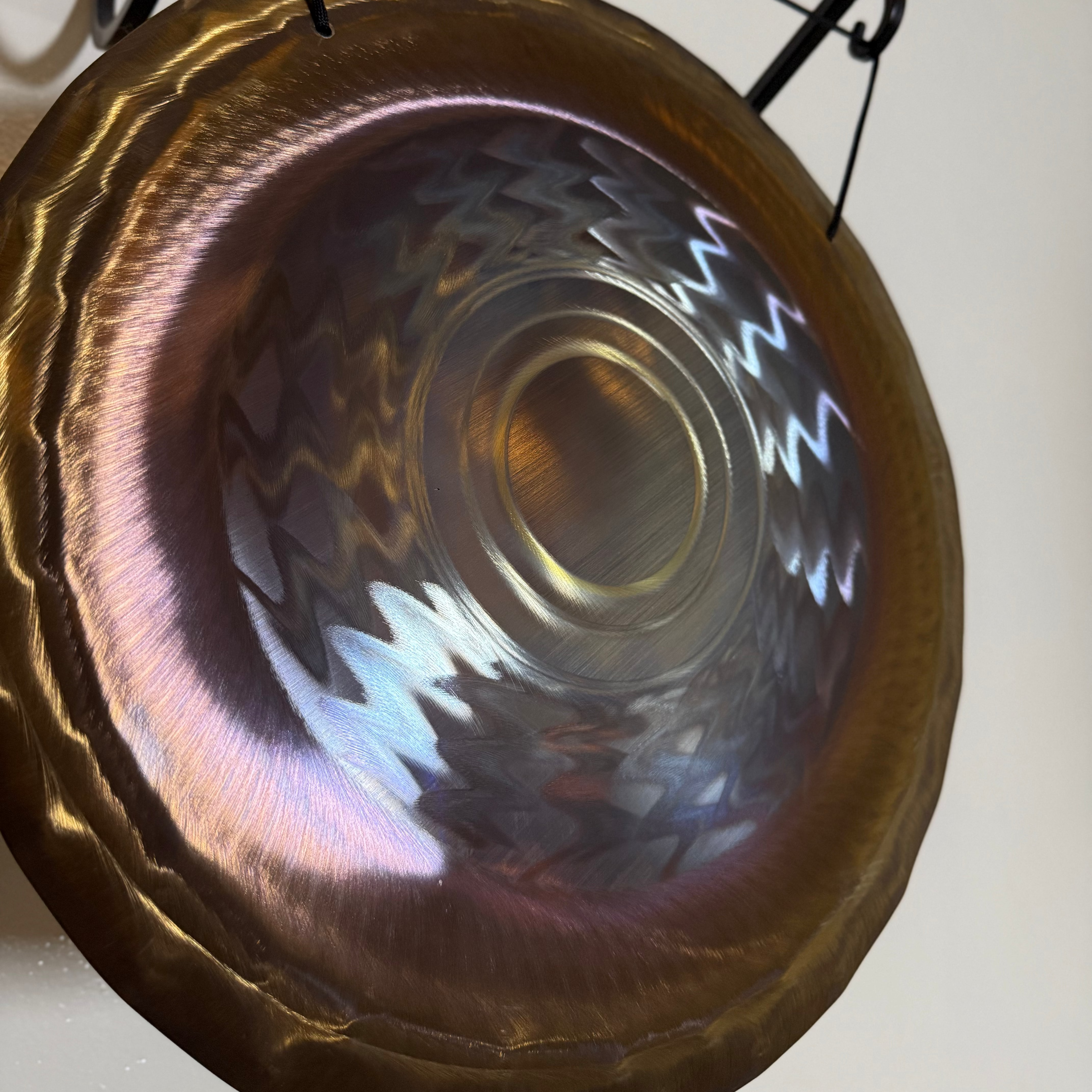 Grotta Sonora 15″/40cm Nickel Silver Handheld Gong (Zigzag)