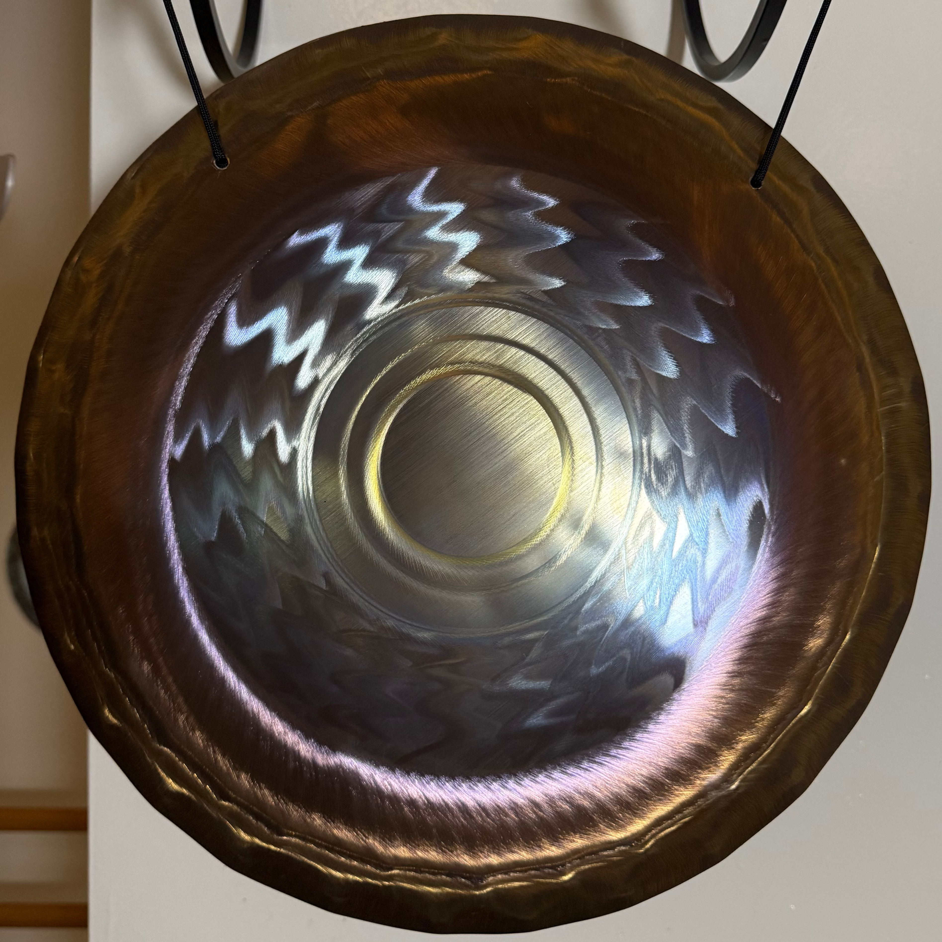 Grotta Sonora 15″/40cm Nickel Silver Handheld Gong (Zigzag)