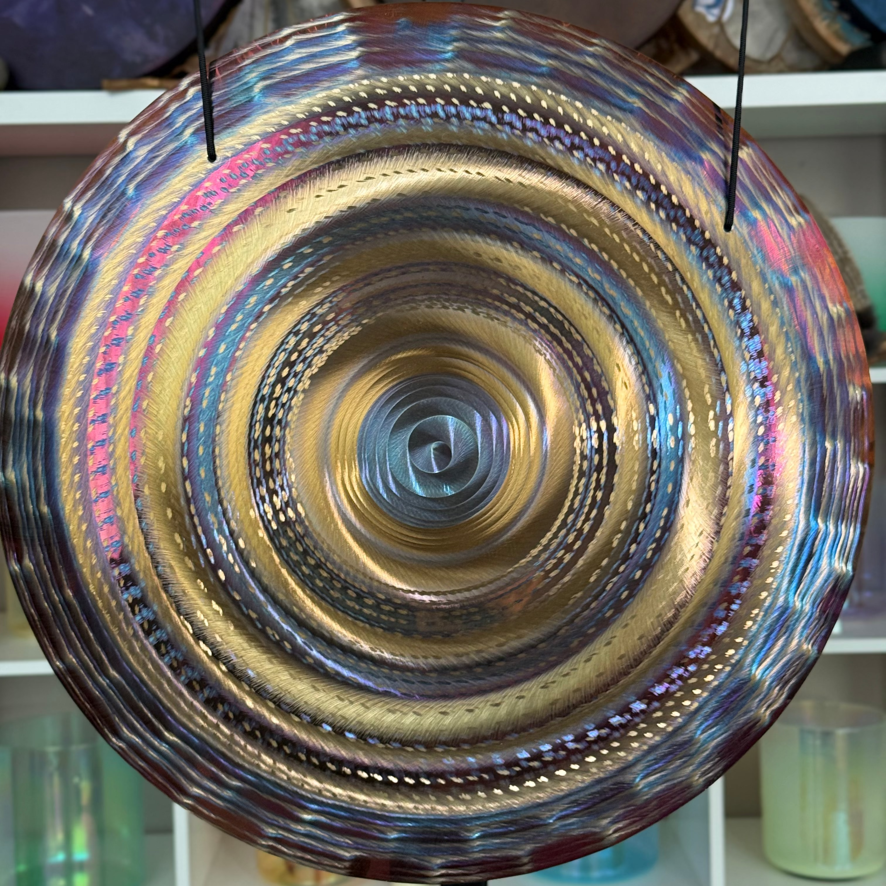 Grotta Sonora - 19"/48cm Handheld Gong (Aurora Spiral)