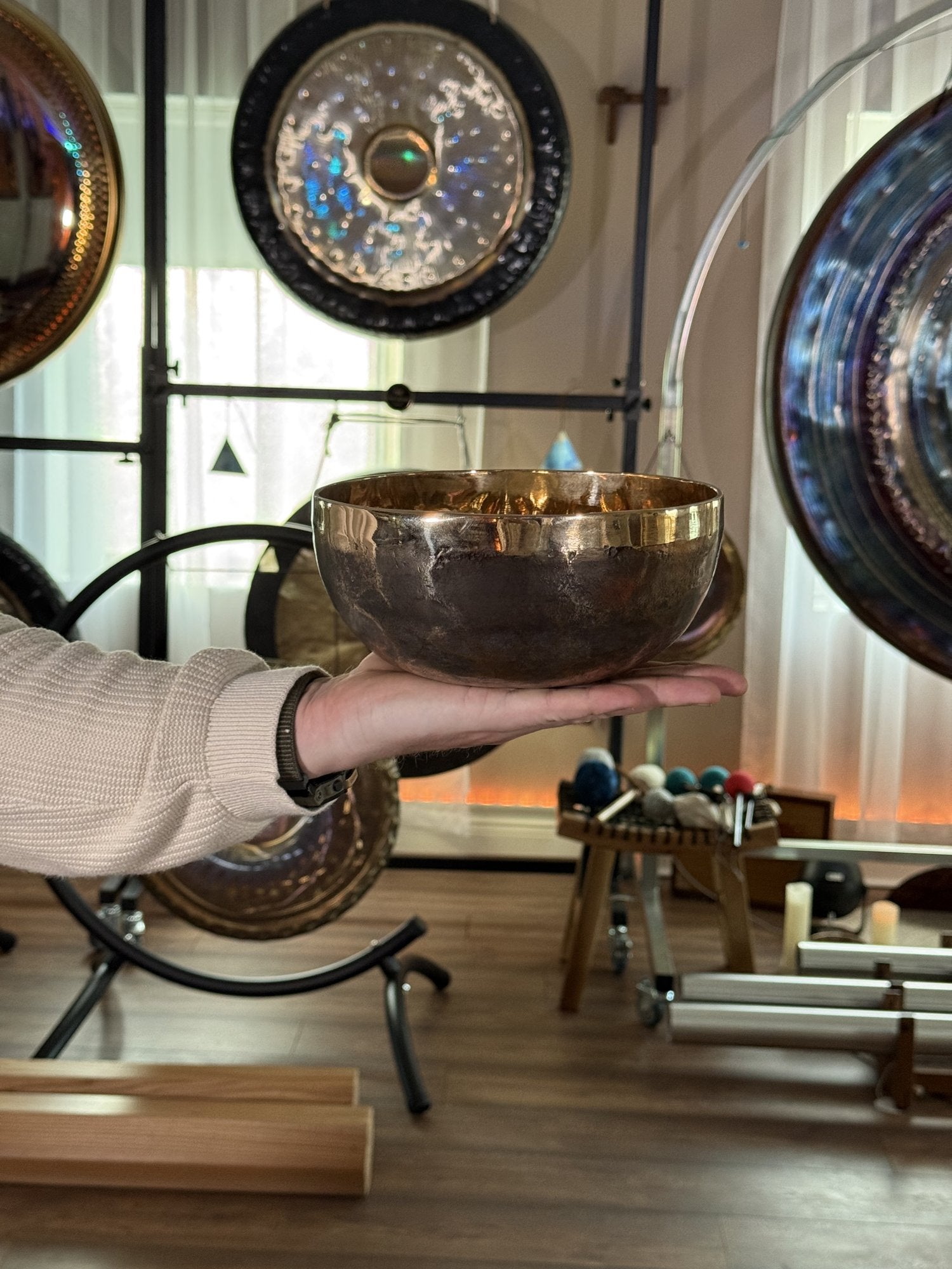 Devani Tibetan bowl