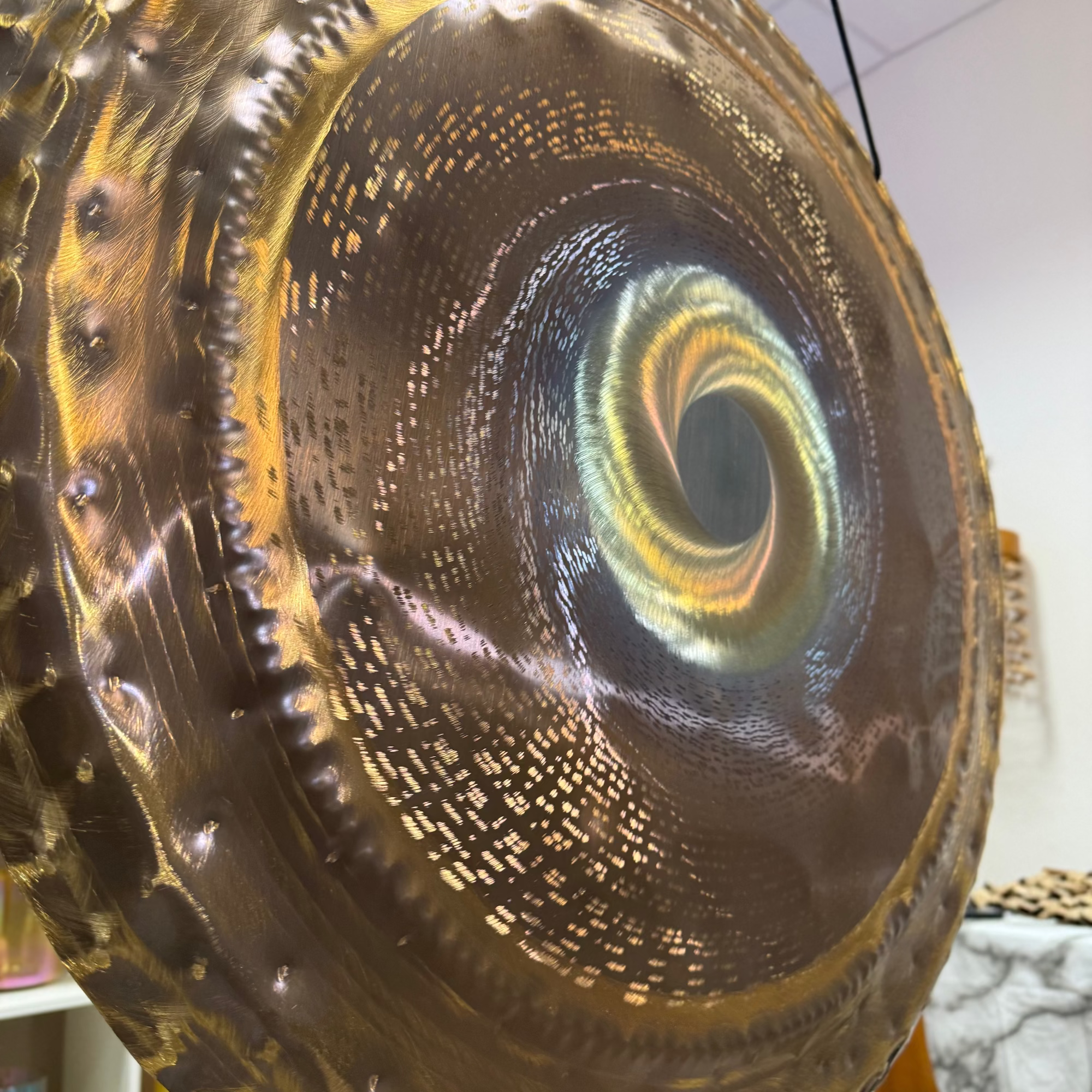 Grotta Sonora - 32”/80cm Nickel Silver Gong (Golden Purple Swirls)