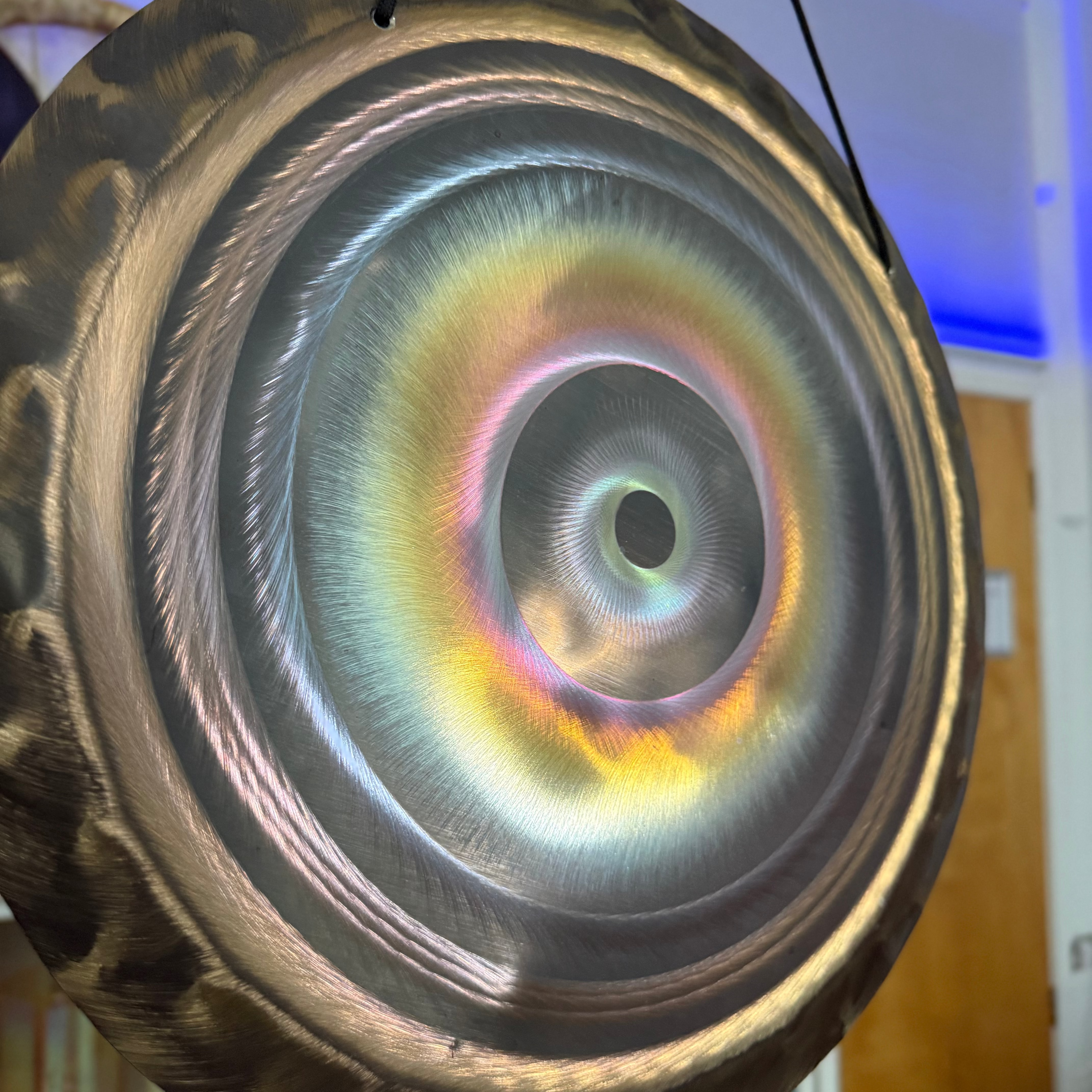 Grotta Sonora 15″/40cm Nickel Silver Handheld Gong (Aurora Eye)