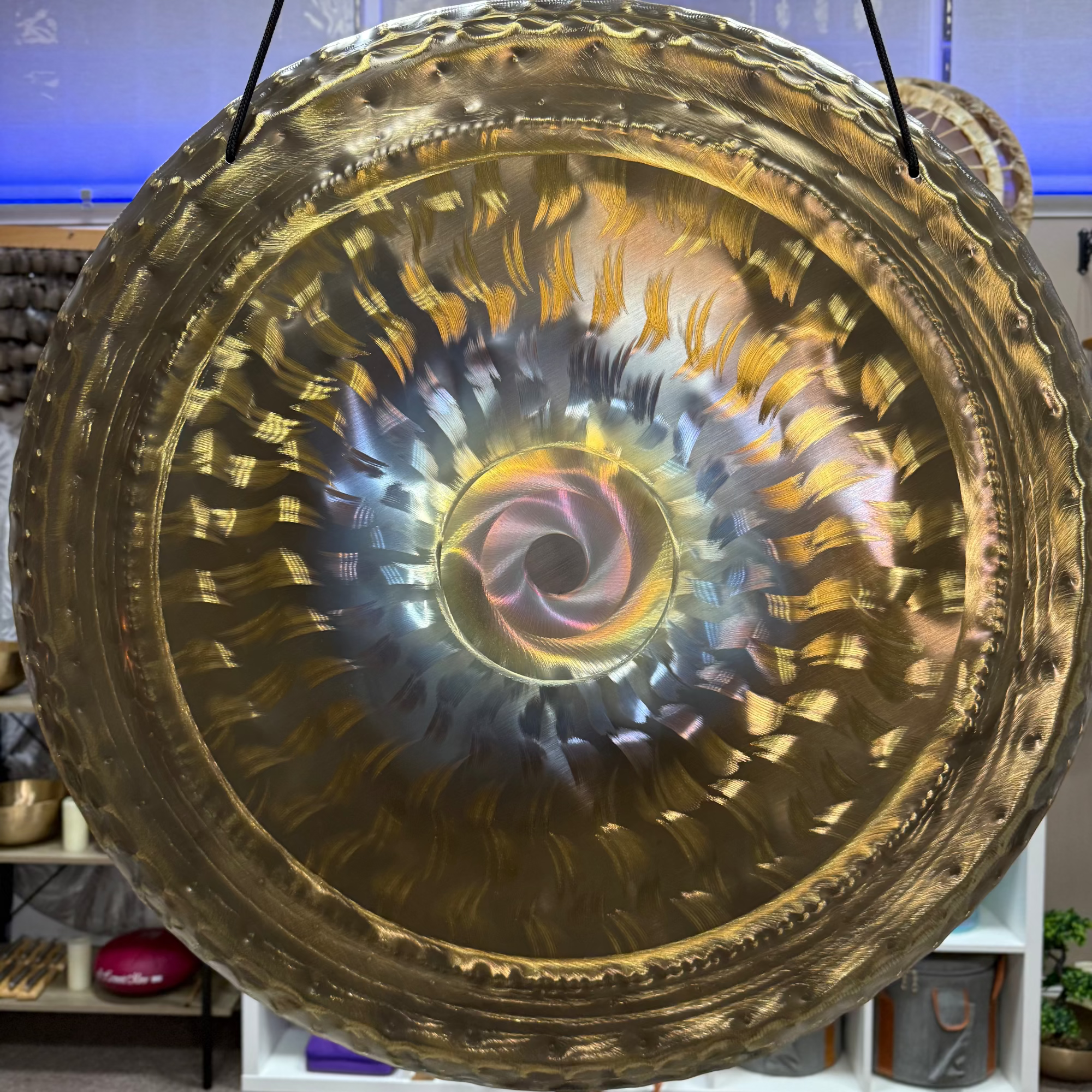 Grotta Sonora – 32”/ 80cm Nickel Silver Gong (Golden Eye Sun)