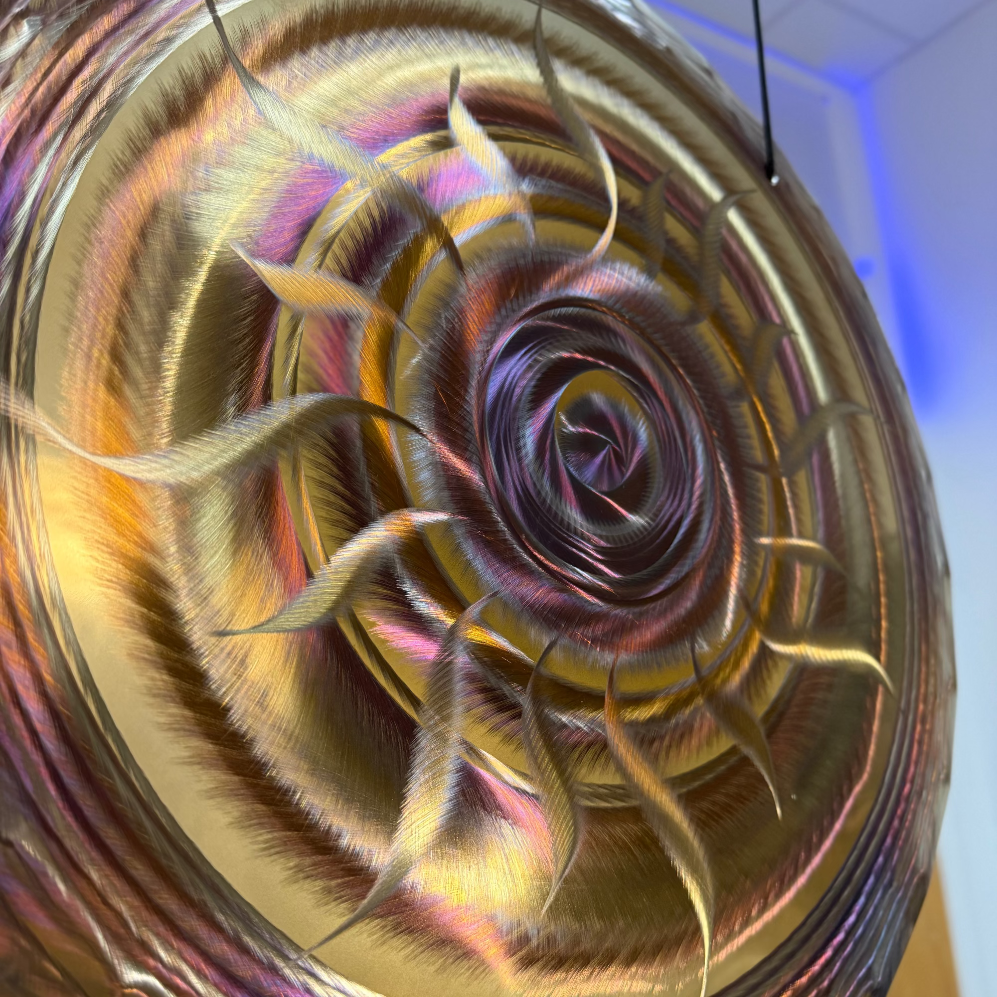 Grotta Sonora - 19”/48cm Handheld Gong (sunset spirals)